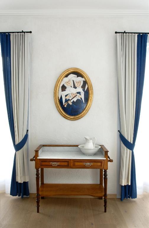 Romantik Hotel Landhaus Liebefeld Koniz 객실 사진